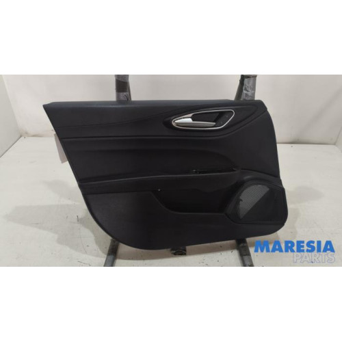 Alfa Romeo - Giulia - Portierbekleding 4Deurs links-voor