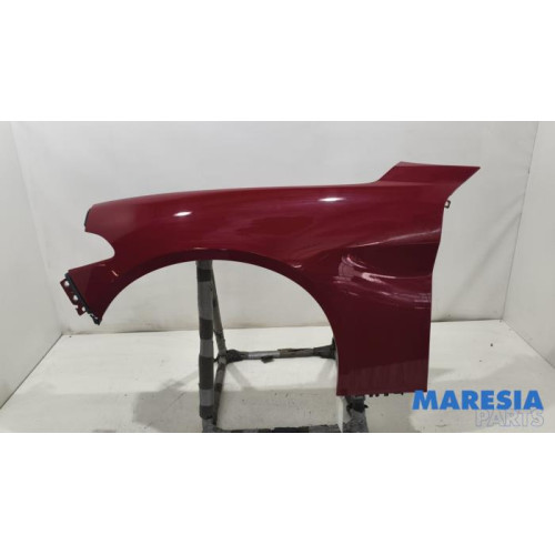 Alfa Romeo - Giulia - Front wing, left