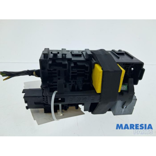 Peugeot - 208 - Fuse box