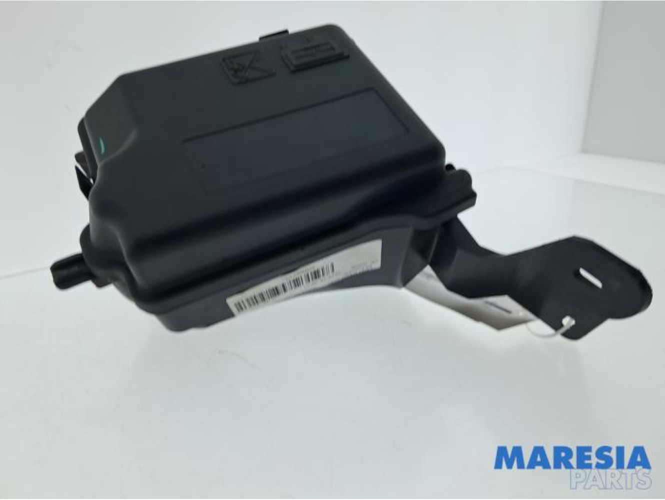 Peugeot - 208 - Fuse box