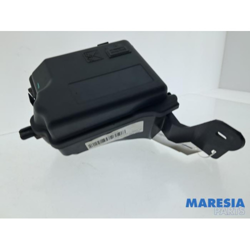 Peugeot - 208 - Fuse box
