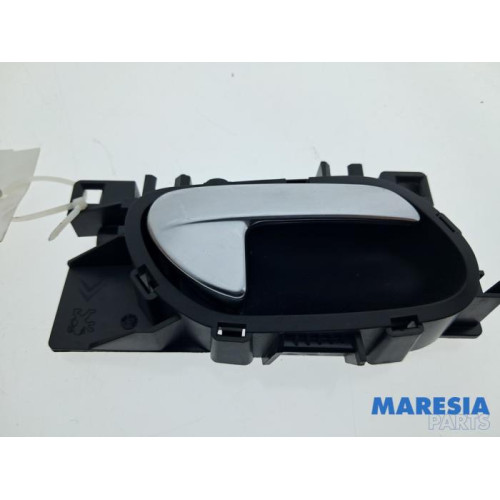 Peugeot - 208 - Front door handle 4-door, right
