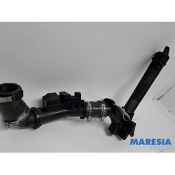 Opel - Vivaro - Intercooler tube
