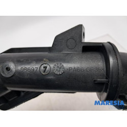 Opel - Vivaro - Intercooler tube