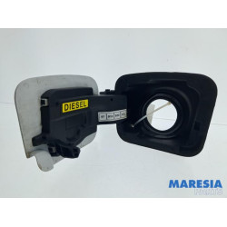 Opel - Vivaro - Tank cap cover