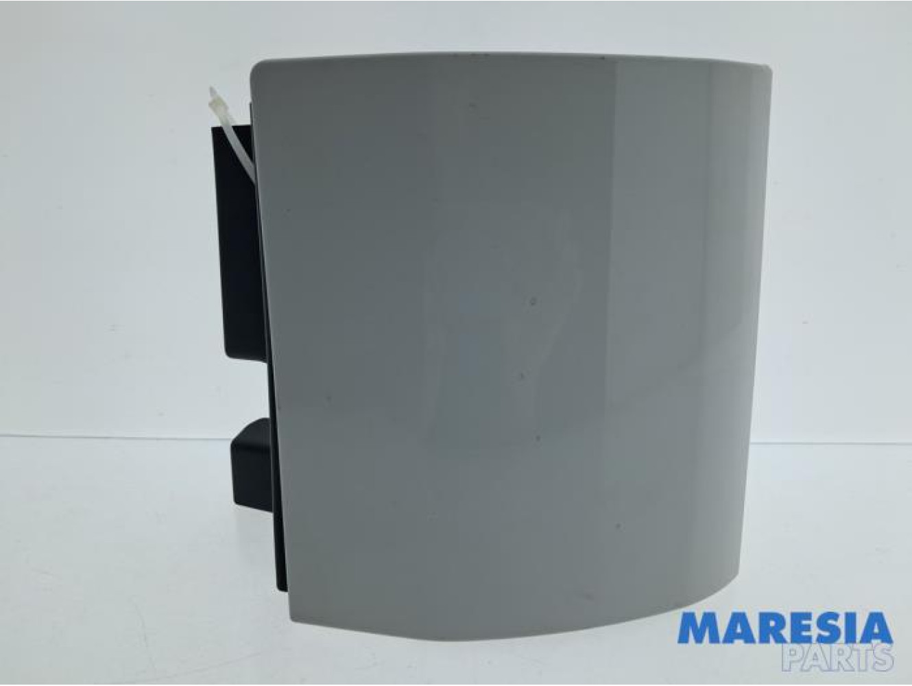 Opel - Vivaro - Rear bumper component, left