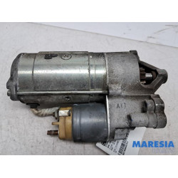 Opel - Vivaro - Starter