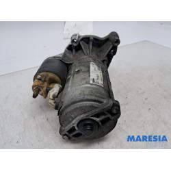Opel - Vivaro - Starter