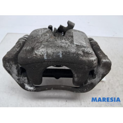 Opel - Vivaro - Bremszange links hinten
