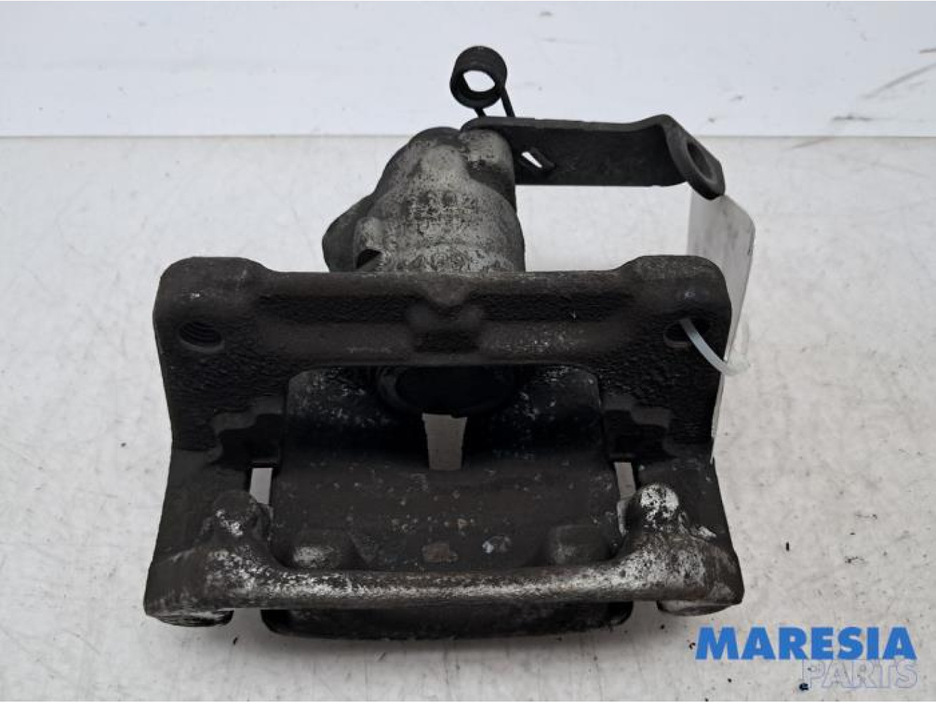 Opel - Vivaro - Rear brake calliper, right