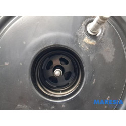Peugeot - 207 - Assistant de freinage