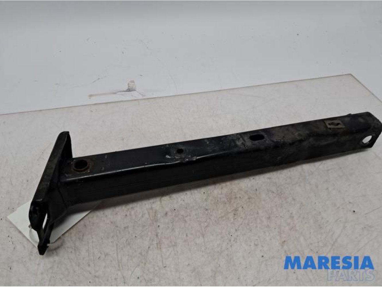 Peugeot - 207 - Front part support