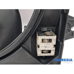 Peugeot - 207 - Kühlgebläse Motor