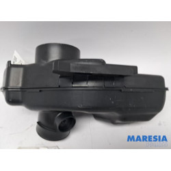 Peugeot - RCZ - Resonance housing