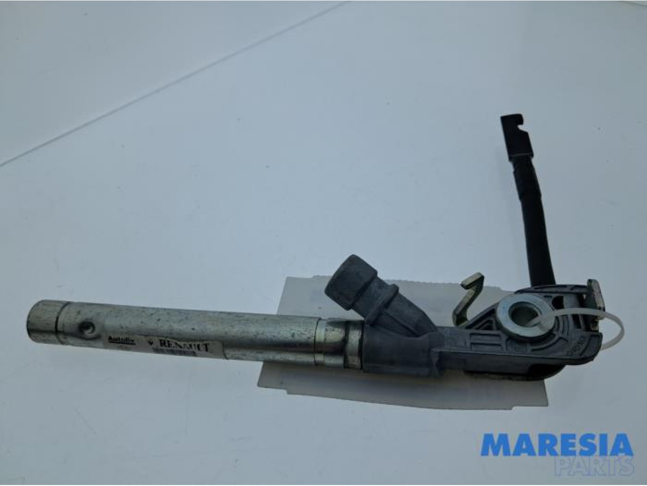 Renault - Espace - Seatbelt tensioner, right