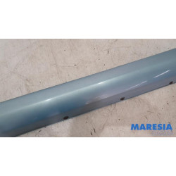 Renault - Zoe - Door sill left