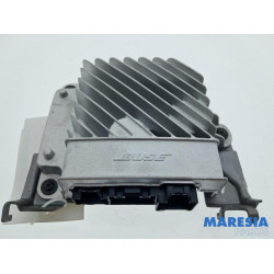 Renault - Espace - Radio amplifier