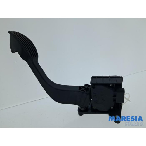 Fiat - 500 - Accelerator pedal