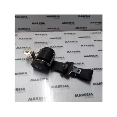 Renault - Megane - Front seatbelt, right