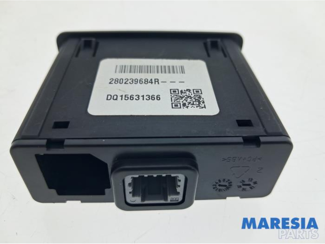 Renault - Espace - AUX / USB connection