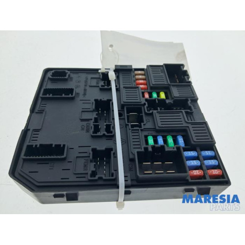 Renault - Espace - Fuse box