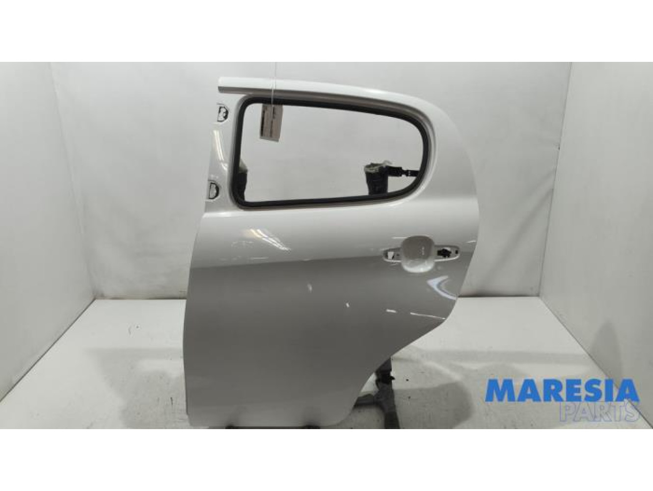 Peugeot - 108 - Portier 4Deurs links-achter