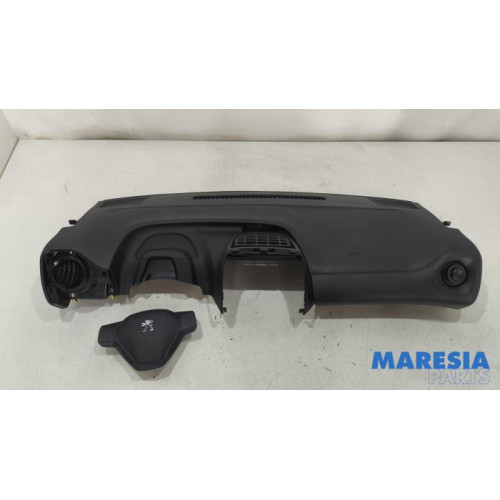 Peugeot - 108 - Airbag set + dashboard