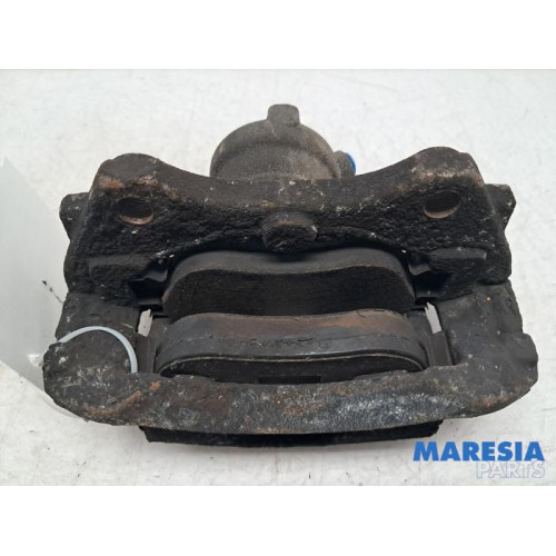 Fiat - 500 - Front brake calliper, left