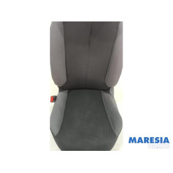 Peugeot - 108 - Stoel links