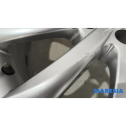 Alfa Romeo - Giulietta - Sportvelgenset + winterbanden