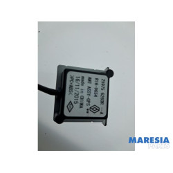 Renault - Espace - GPS Antenne