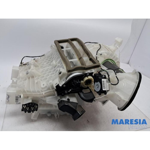 Peugeot - 208 - Heater housing