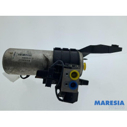 Renault - Zoe - Air conditioning condenser