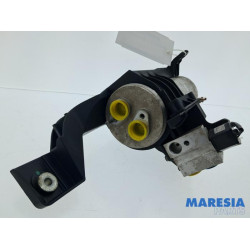 Renault - Zoe - Air conditioning condenser