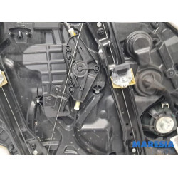Alfa Romeo - Giulia - Window mechanism 4-door, front right