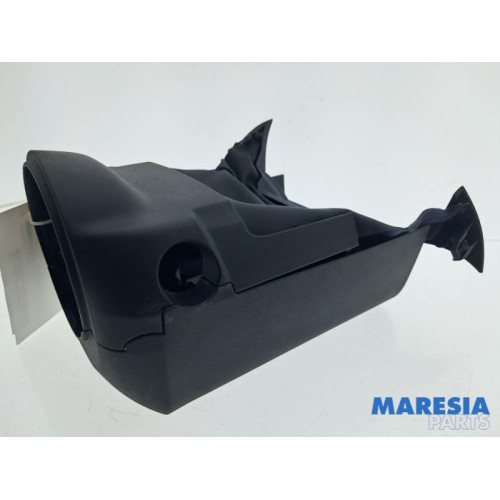 Alfa Romeo - Giulia - Steering column cap