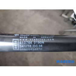 Alfa Romeo - Giulia - Bonnet gas strut, right