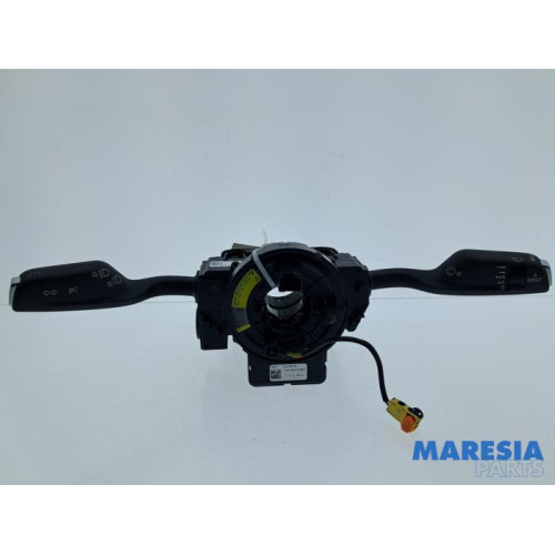 Alfa Romeo - Giulia - Steering column stalk