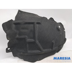 Renault - Espace - Wheel arch liner