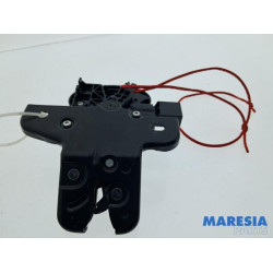 Alfa Romeo - Giulia - Tailgate lock mechanism