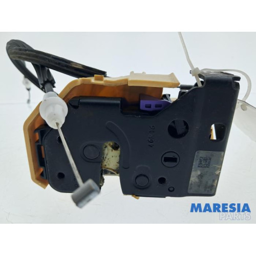 Alfa Romeo - Giulia - Front door lock mechanism 4-door, right