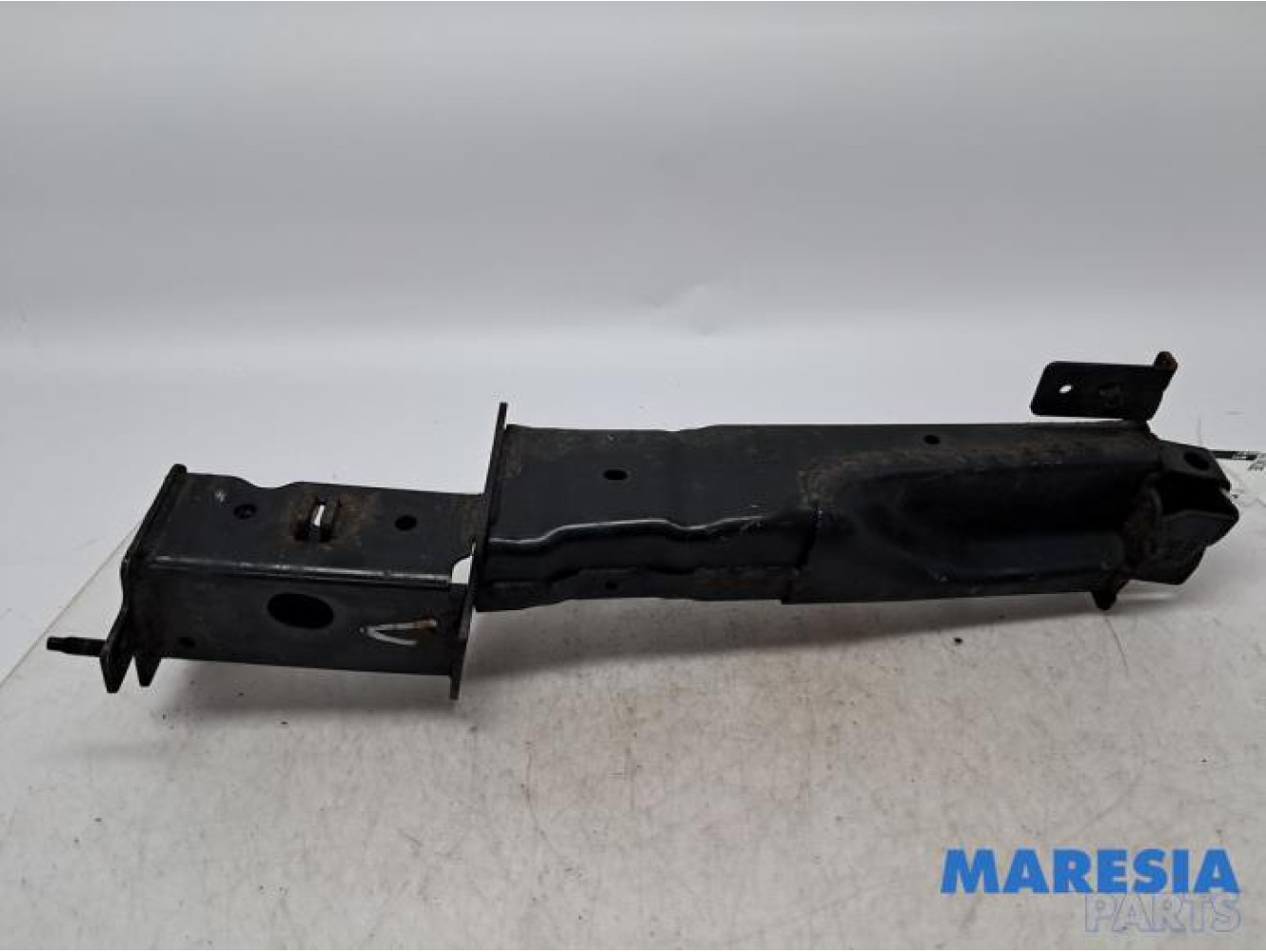 Renault - Espace - Front part support