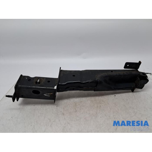 Renault - Espace - Front part support