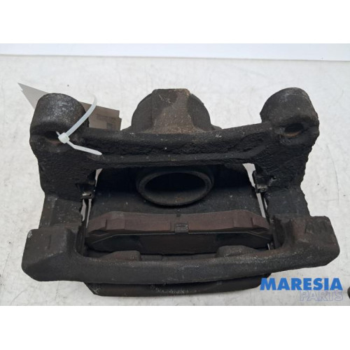Renault - Espace - Front brake calliper, left