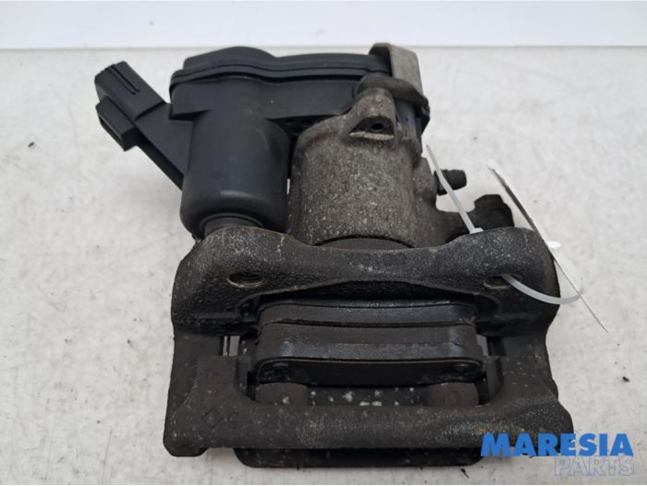 Renault - Espace - Rear brake calliper, left