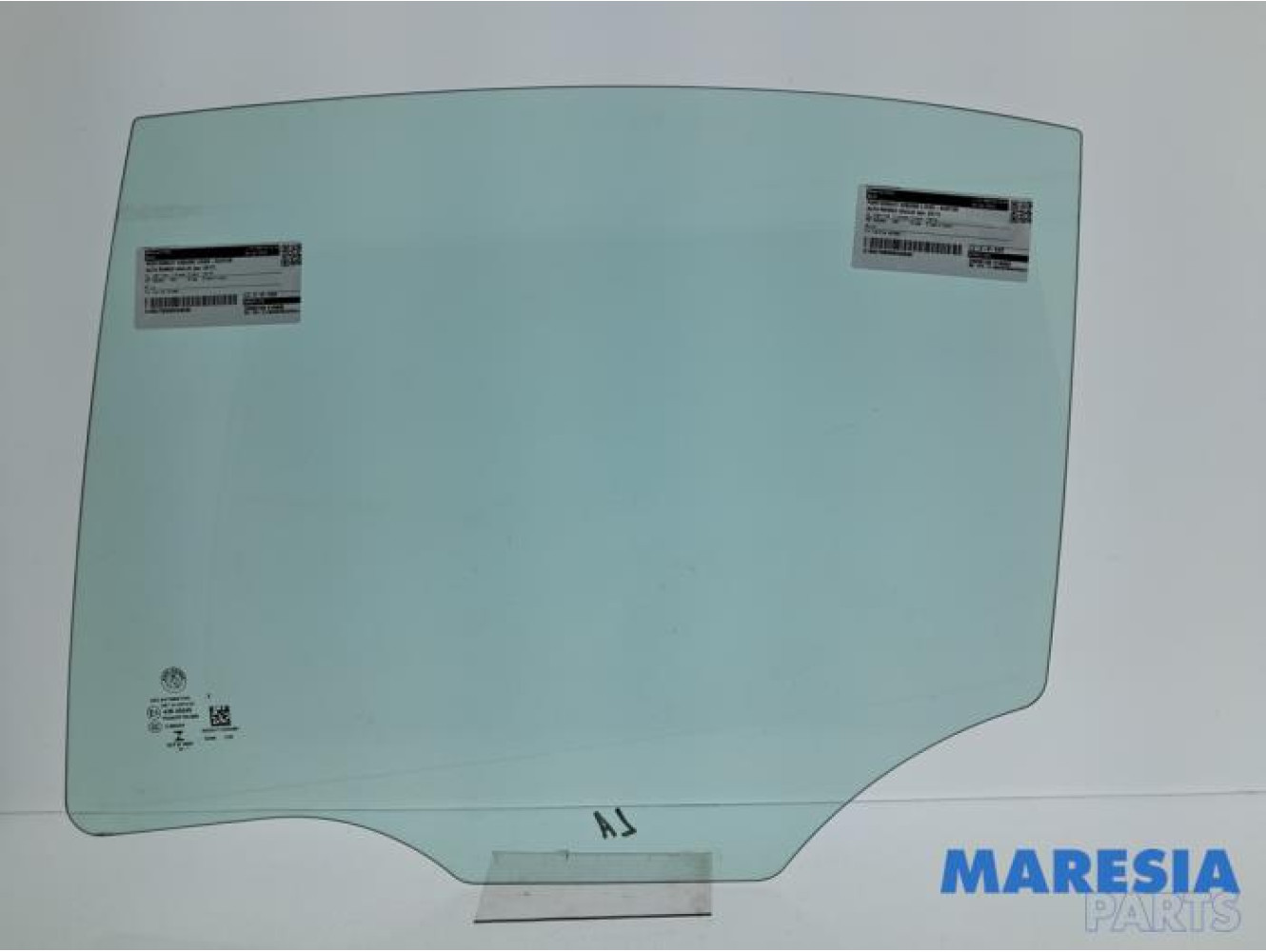 Alfa Romeo - Giulia - Rear door window 4-door, left