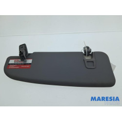 Alfa Romeo - Giulia - Sun visor