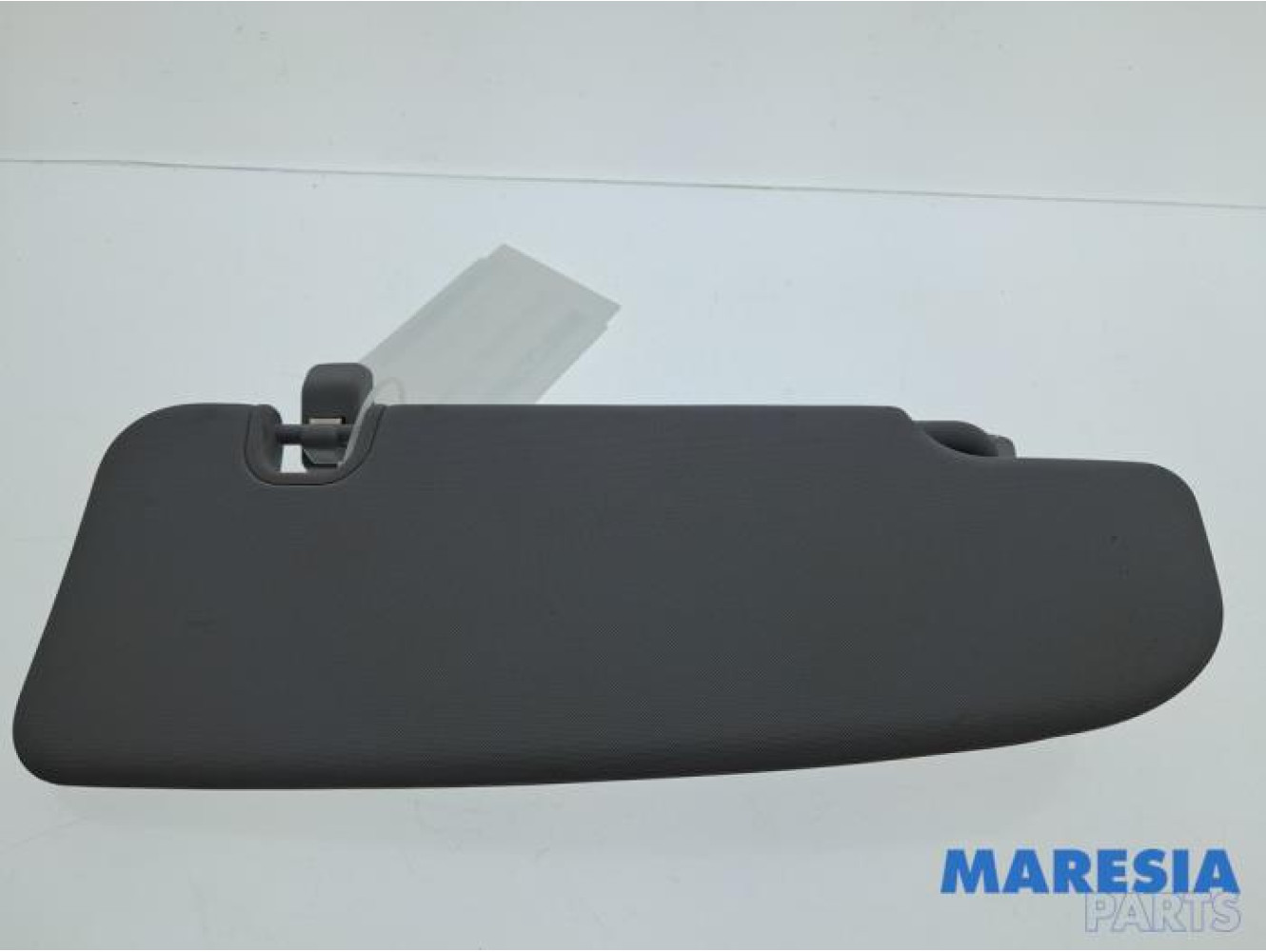 Alfa Romeo - Giulia - Sun visor