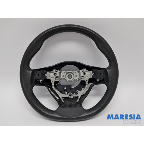 Peugeot - 108 - Steering wheel