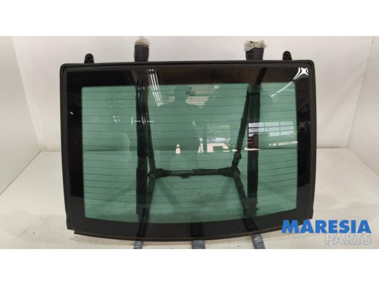 Peugeot - 308 - Rear window